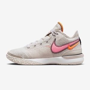 LeBron NXXT Gen Womens Basketball Shoes
